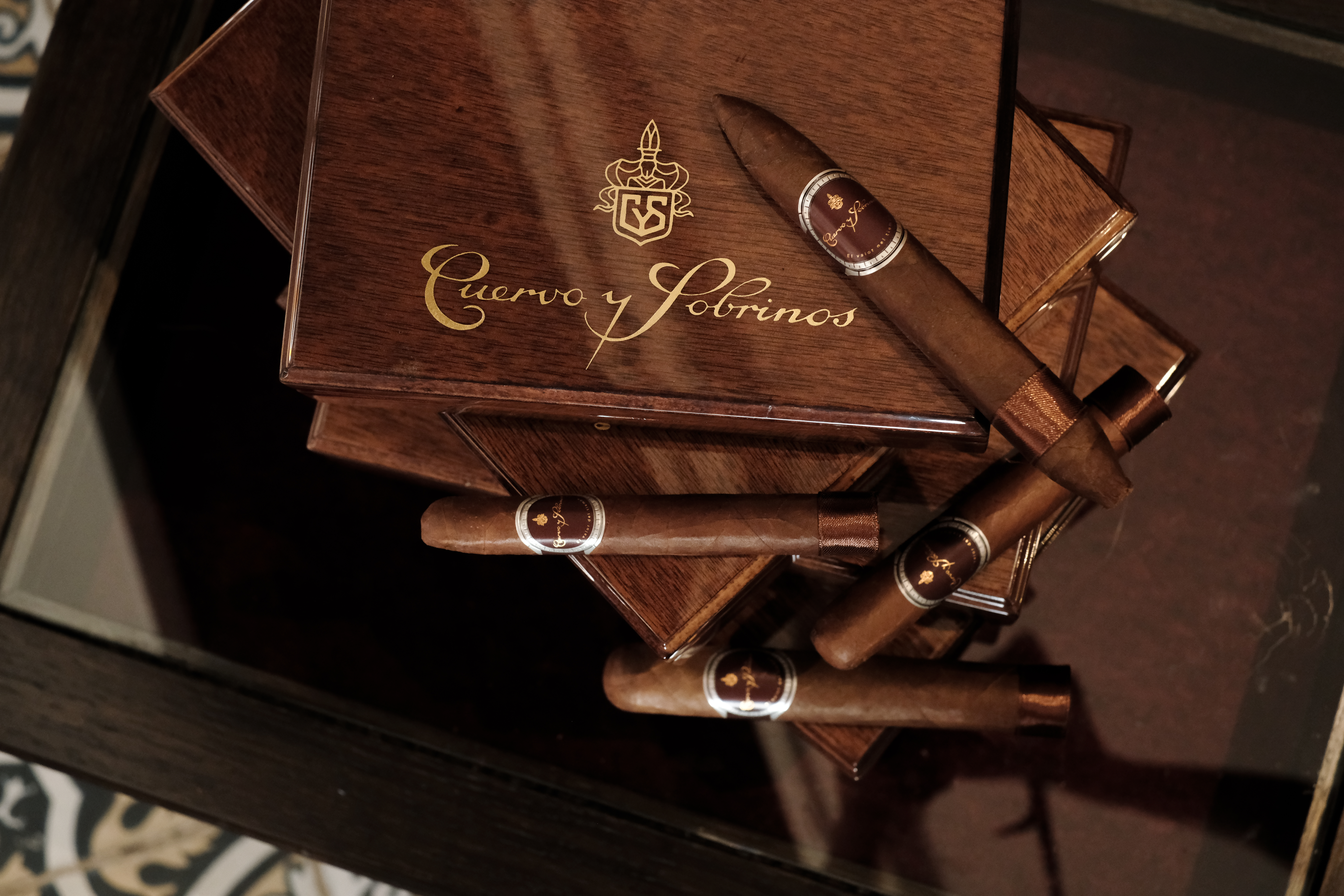 Cigares Cuervo y Sobrinos Cigares Cuervo y Sobrinos