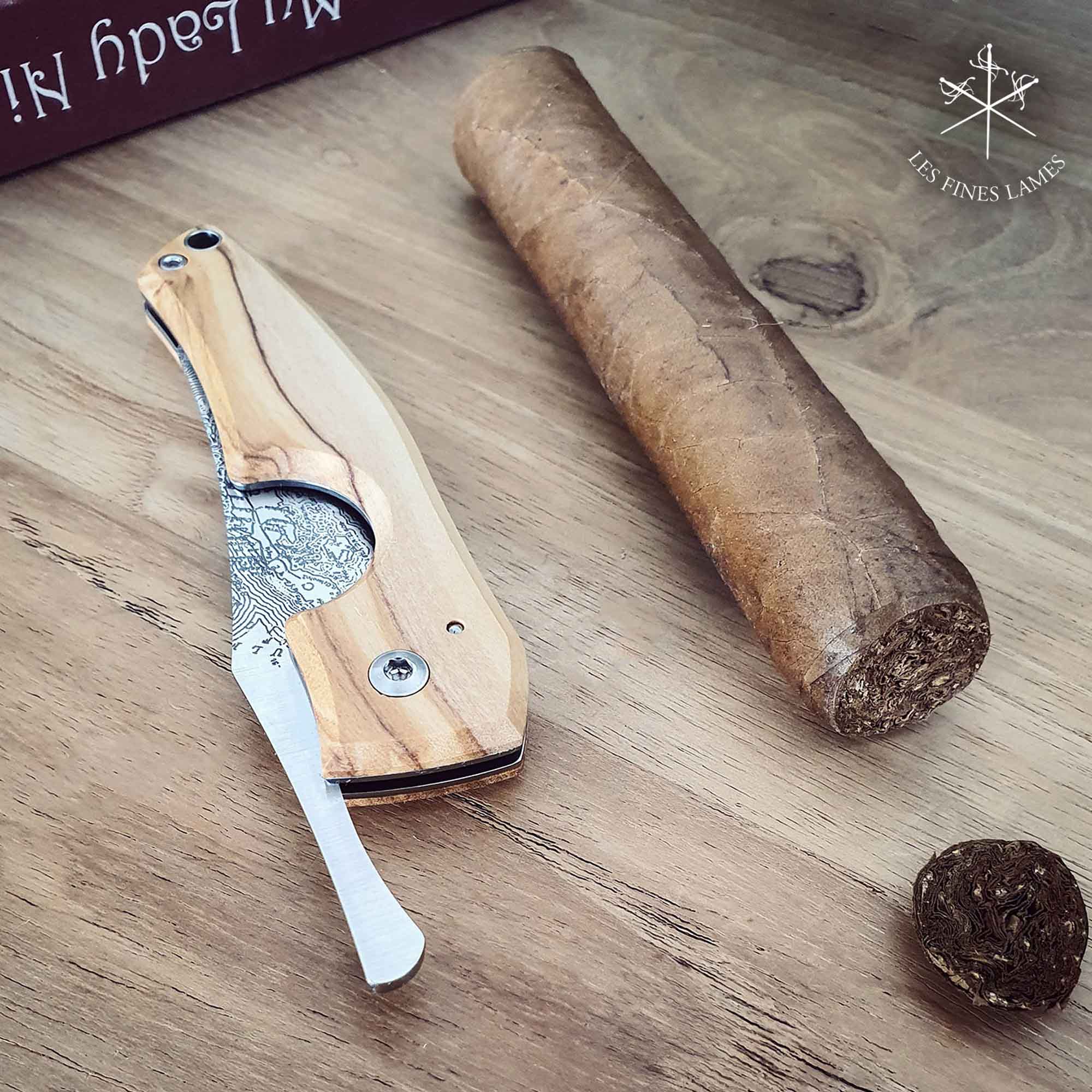 Les Fines Lames cigar knife Le Petit Compass Cuba Olive (CC0201040)