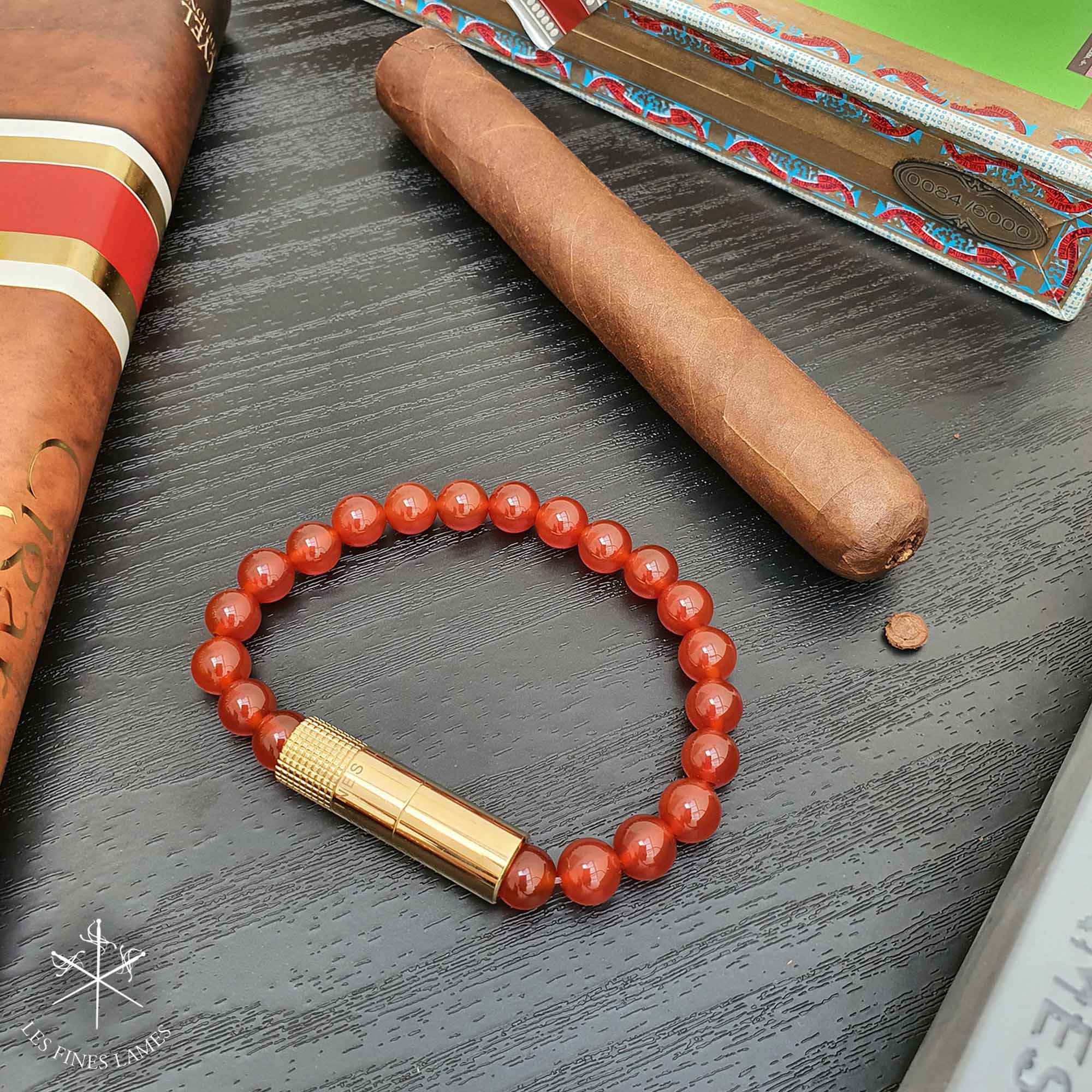 lfl-bracciale-carneliano-oro-02 Bracciale Les Fines Lames Punch Solo Oro Carneliane