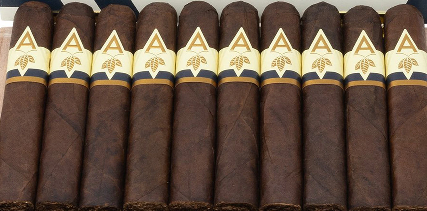 Artista Cigars Midnight: Eine Reise in die dunkle Eleganz des Genusses Artista Cigars Midnight: Eine Reise in die dunkle Eleganz des Genusses