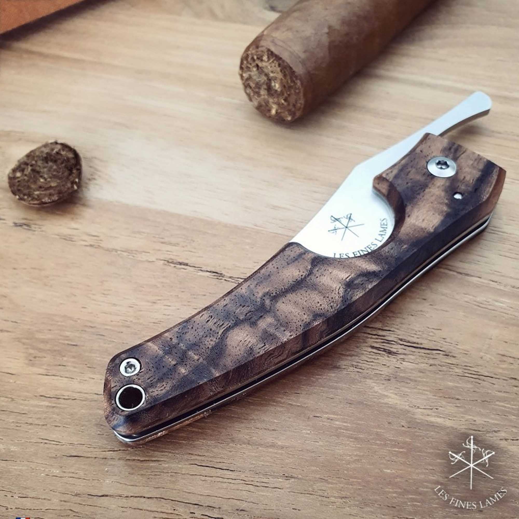 Coltello per sigari Les Fines Lames Le Petit Gunstock in radica di noce